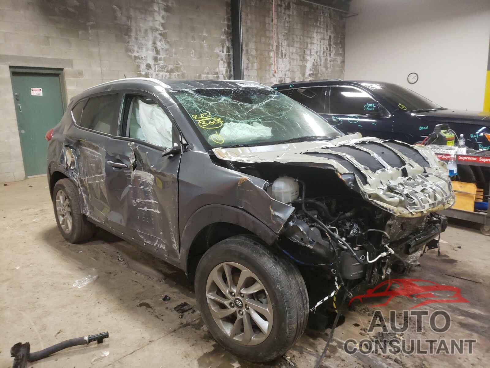 HYUNDAI TUCSON 2017 - 2T3W1RFV4LC051663