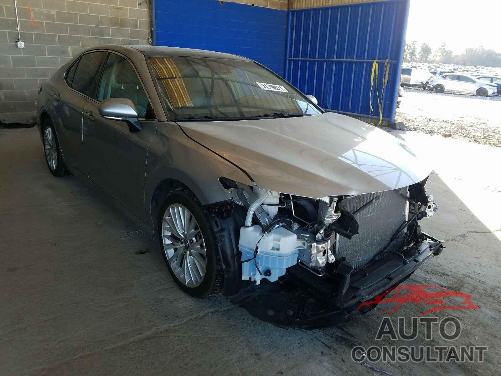TOYOTA CAMRY 2018 - 4T1BZ1HK5JU011950