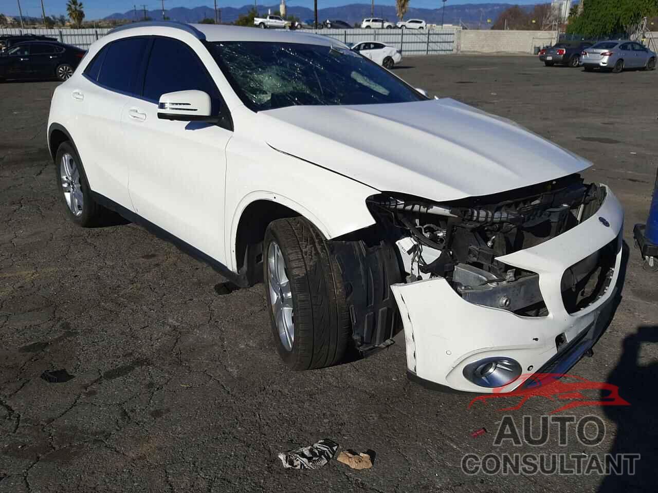 MERCEDES-BENZ GLA-CLASS 2018 - WDCTG4EB6JJ477886