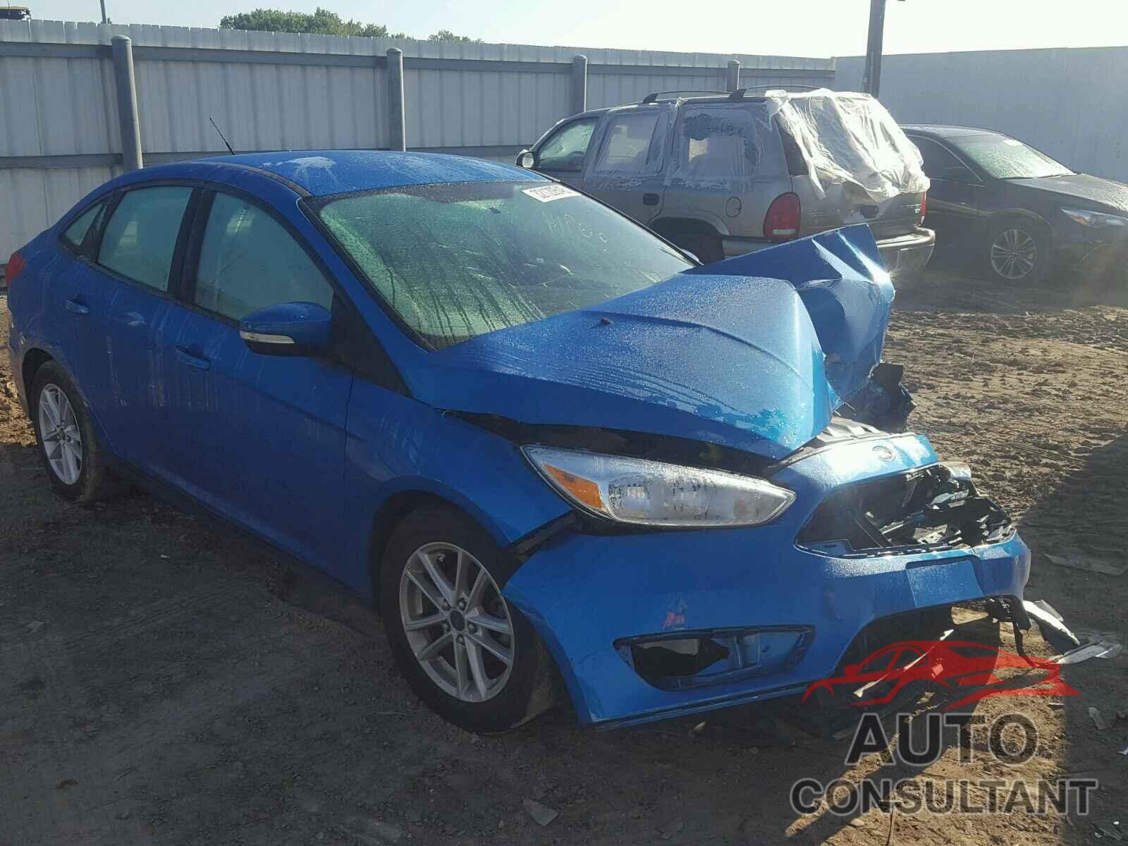 FORD FOCUS 2015 - 1FADP3F23FL227946
