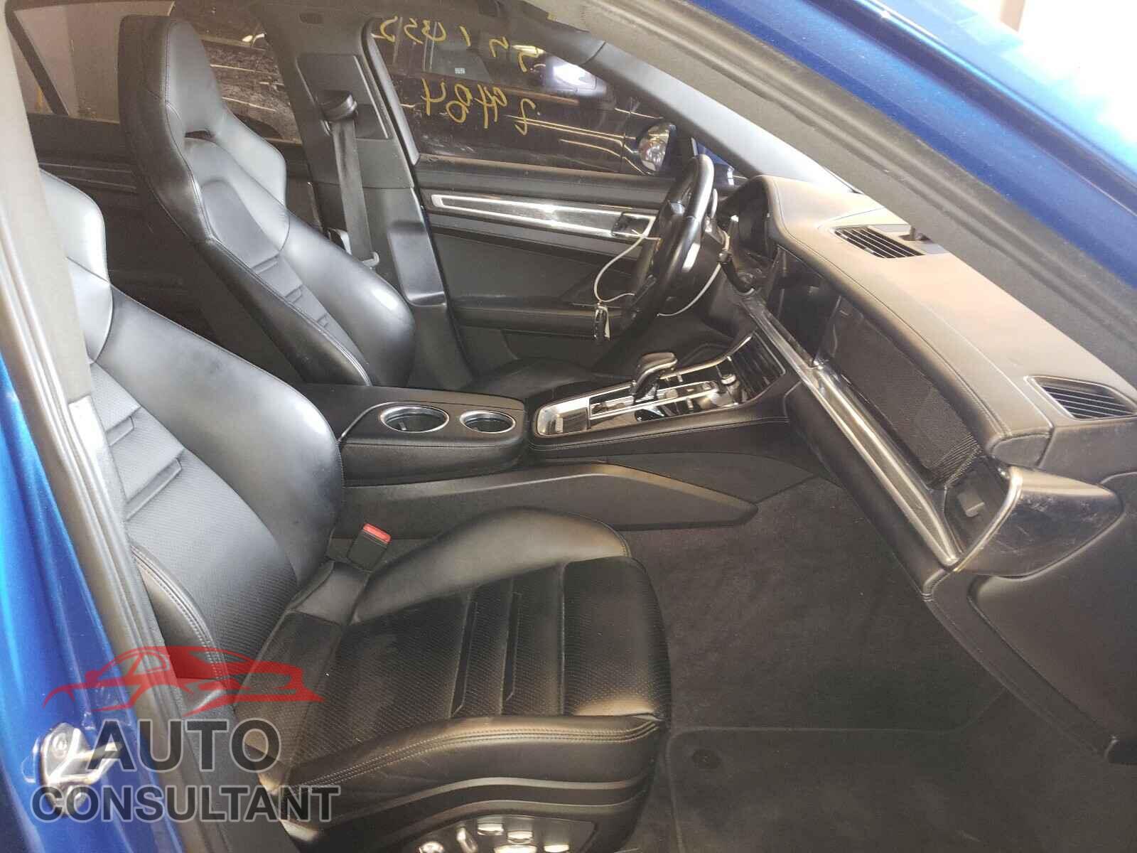 PORSCHE PANAMERA 2017 - WP0AB2A79HL120752