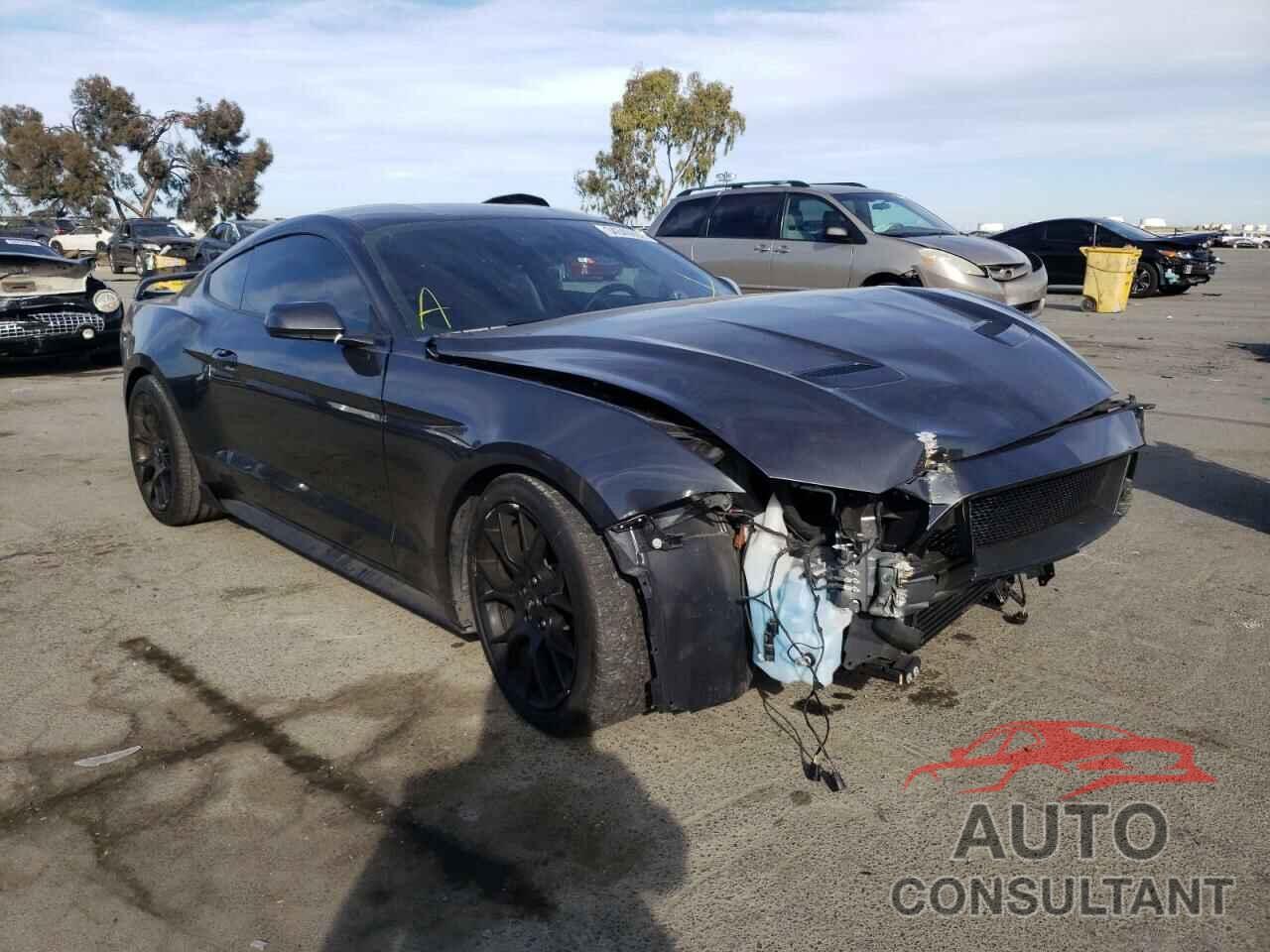 FORD MUSTANG 2019 - 1FA6P8TH0K5181327