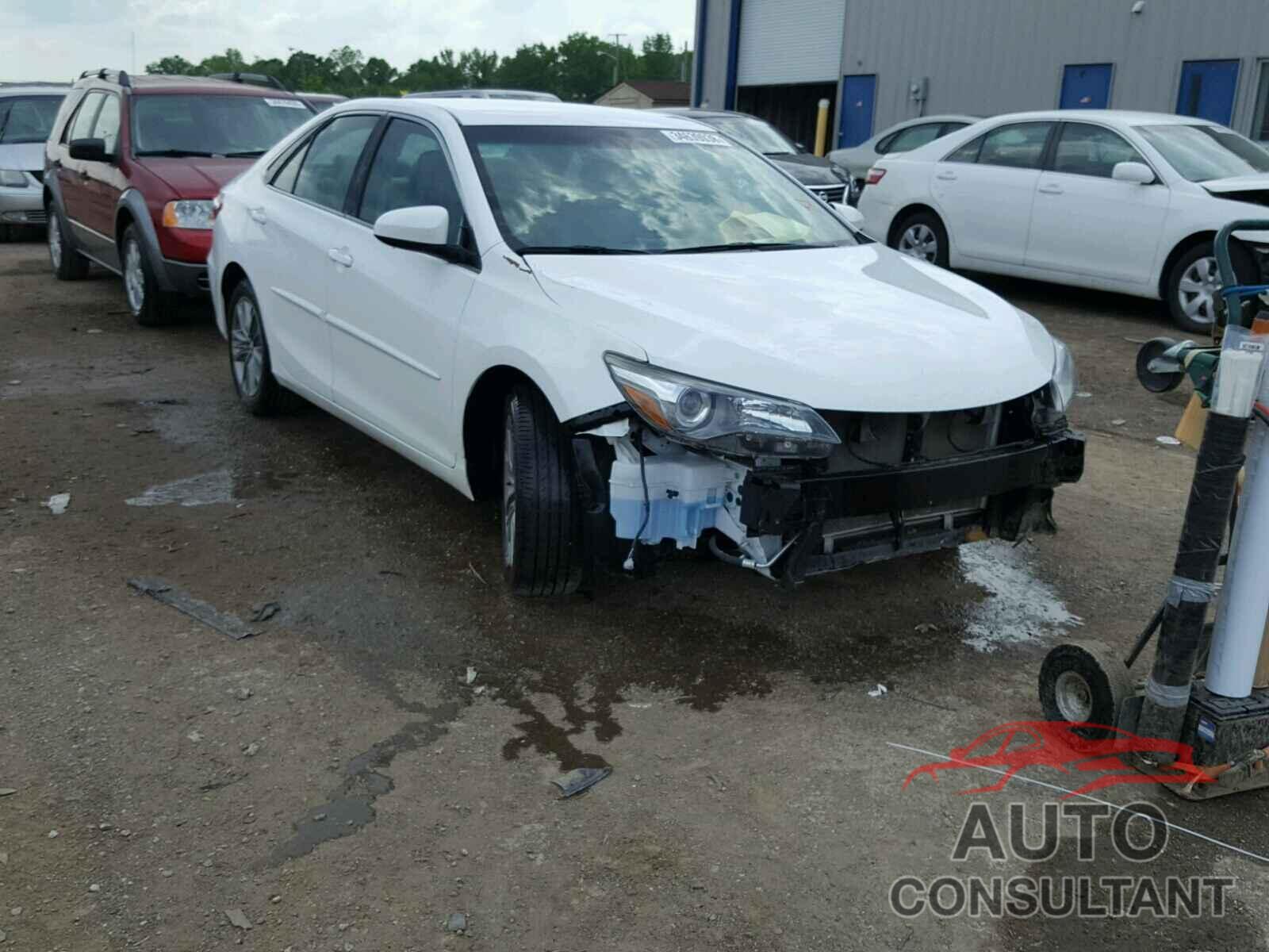 TOYOTA CAMRY 2016 - 4T1BF1FK0GU184652