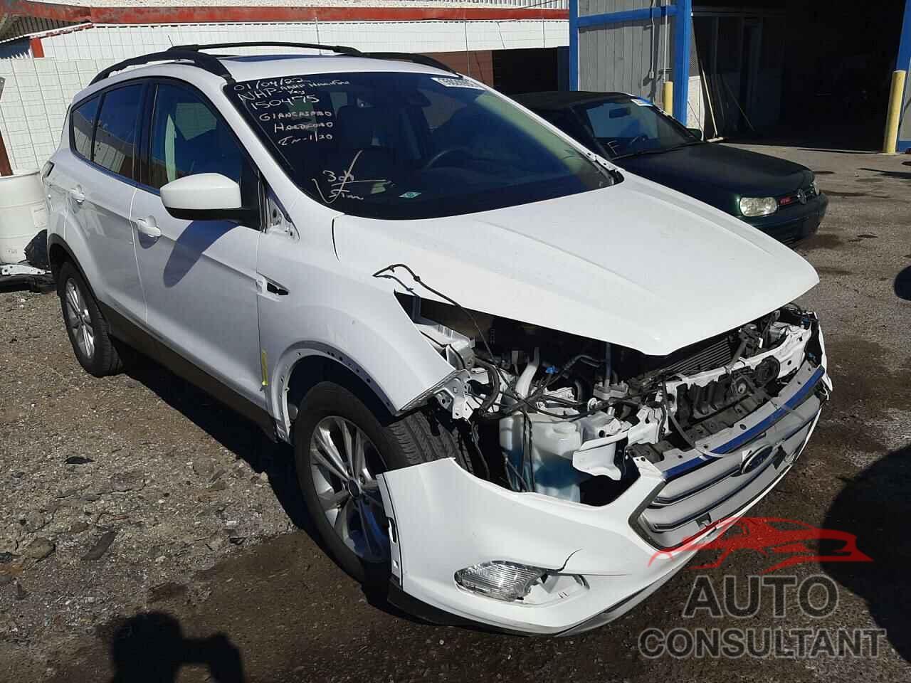 FORD ESCAPE 2018 - 1FMCU0HD7JUC09315