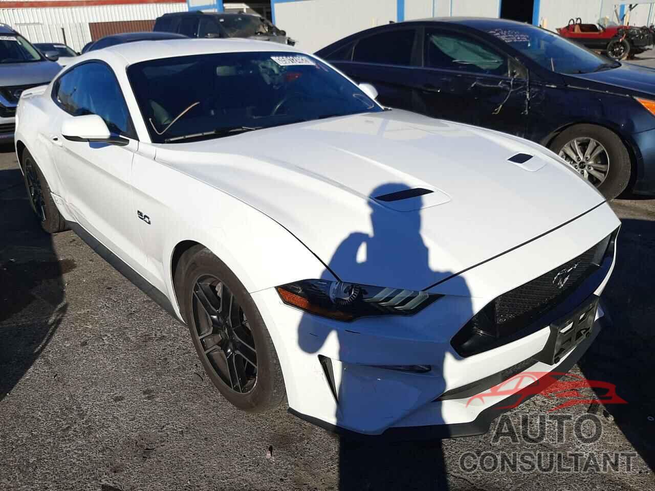 FORD MUSTANG 2020 - 1FA6P8CF0L5136498