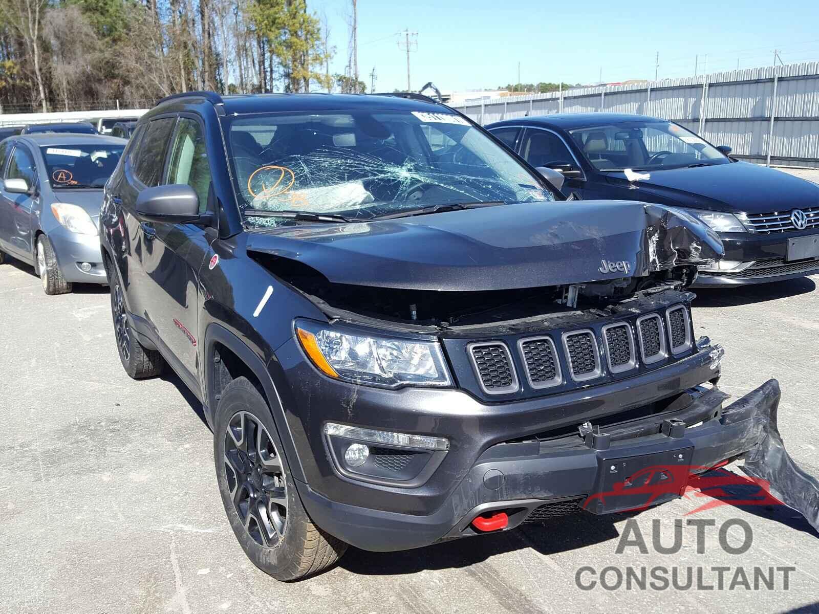 JEEP COMPASS 2019 - 3C4NJDDB0KT721723