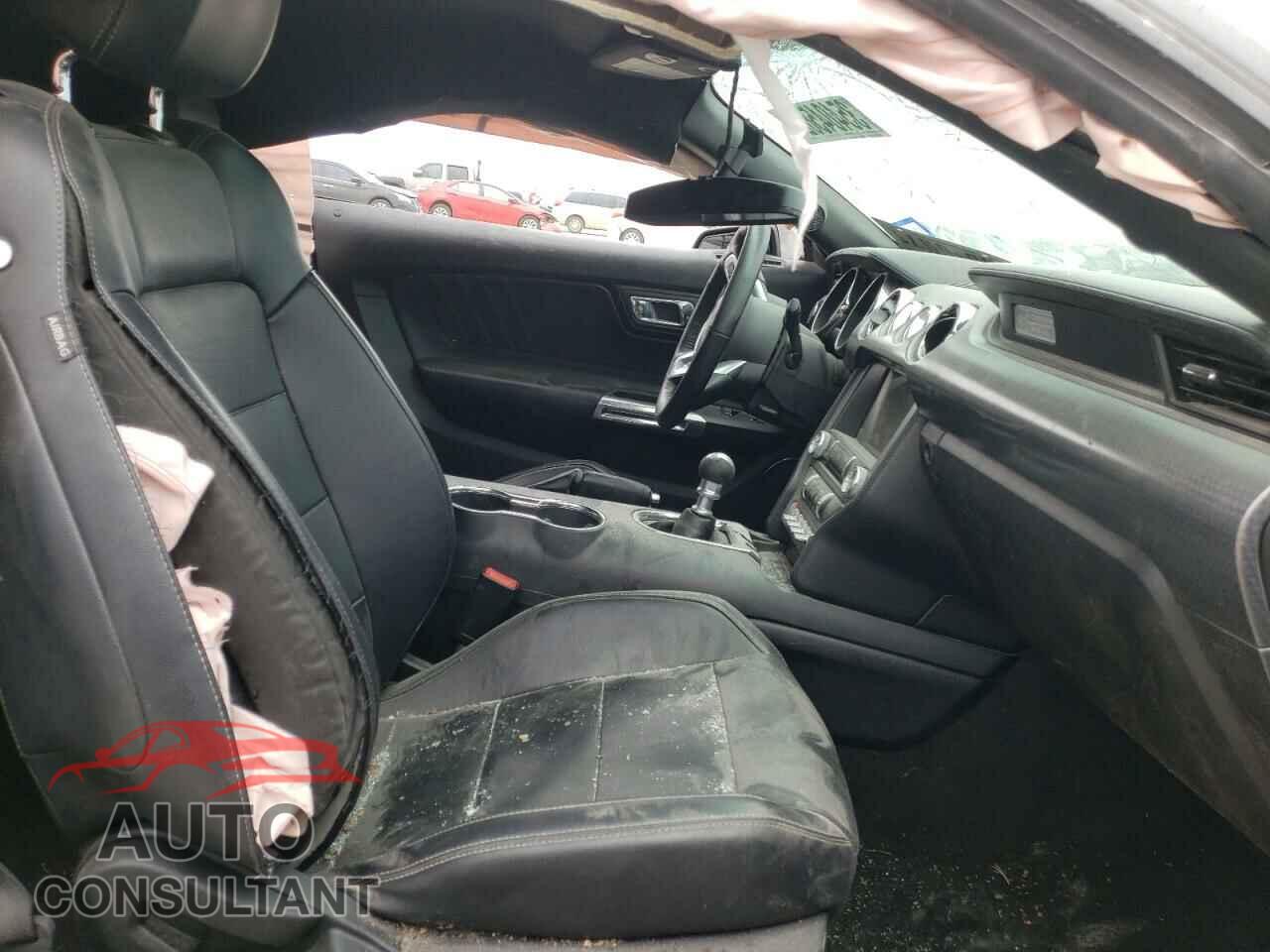 FORD MUSTANG 2017 - 1FA6P8CF6H5250030