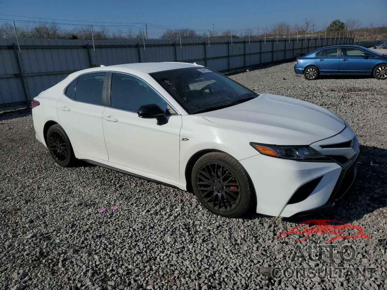 TOYOTA CAMRY 2019 - 4T1B11HK0KU683178