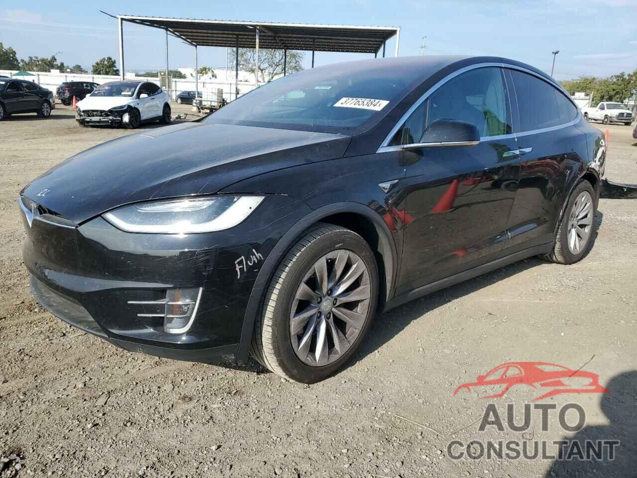 TESLA MODEL X 2018 - 5YJXCAE20JF112029