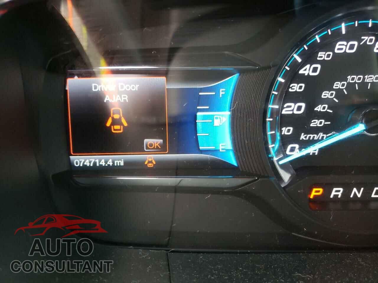 FORD TAURUS 2017 - 1FAHP2E85HG120586