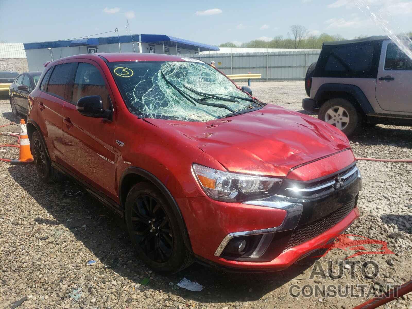 MITSUBISHI OUTLANDER 2018 - JA4AP3AU8JU014719