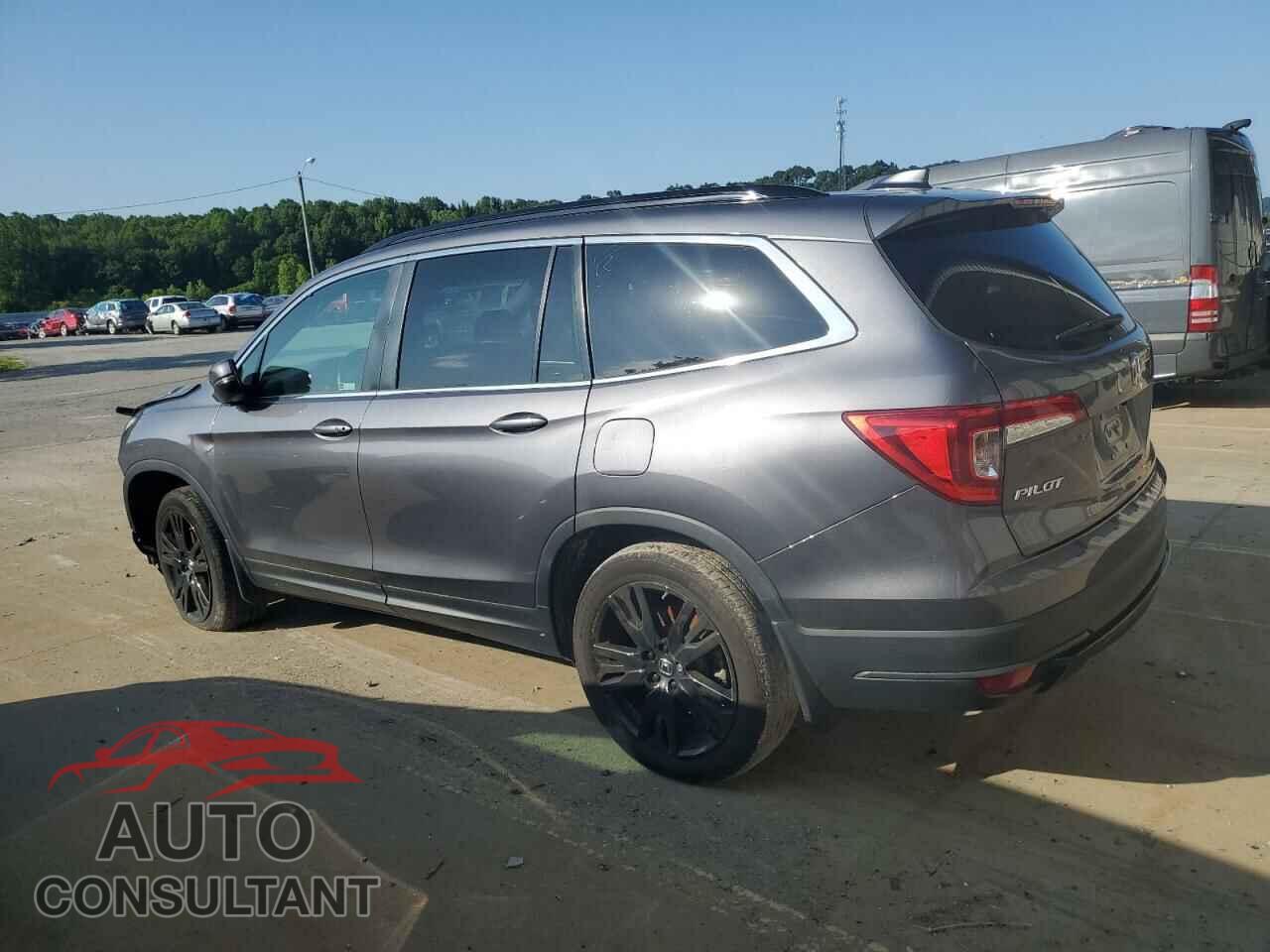 HONDA PILOT 2021 - 5FNYF5H20MB009566
