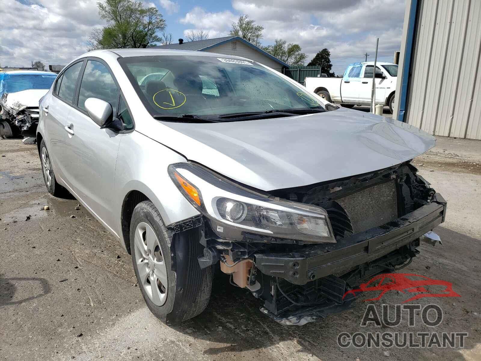 KIA FORTE 2017 - 3KPFK4A72HE145048
