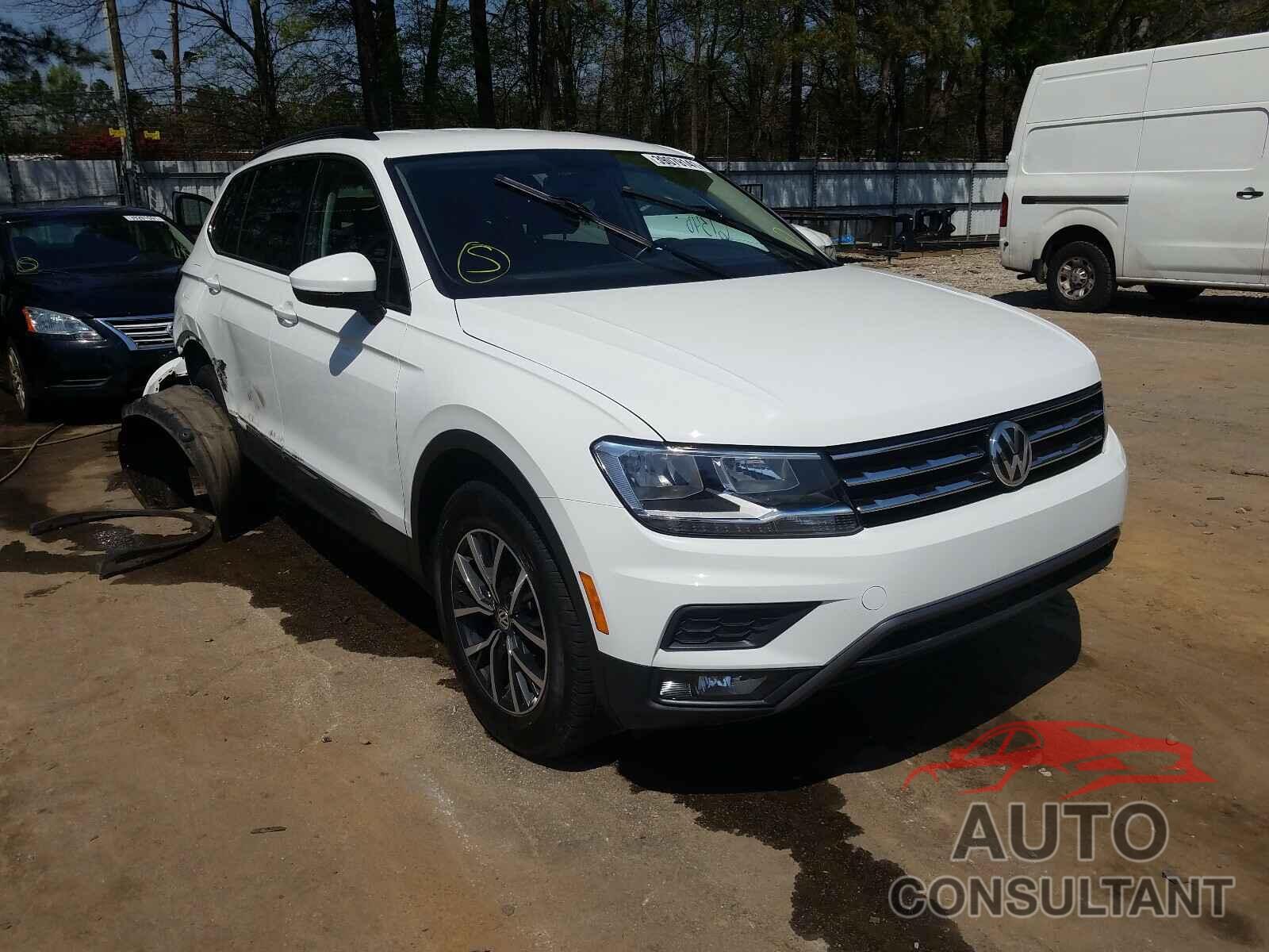 VOLKSWAGEN TIGUAN 2018 - 3VV3B7AX8JM003756