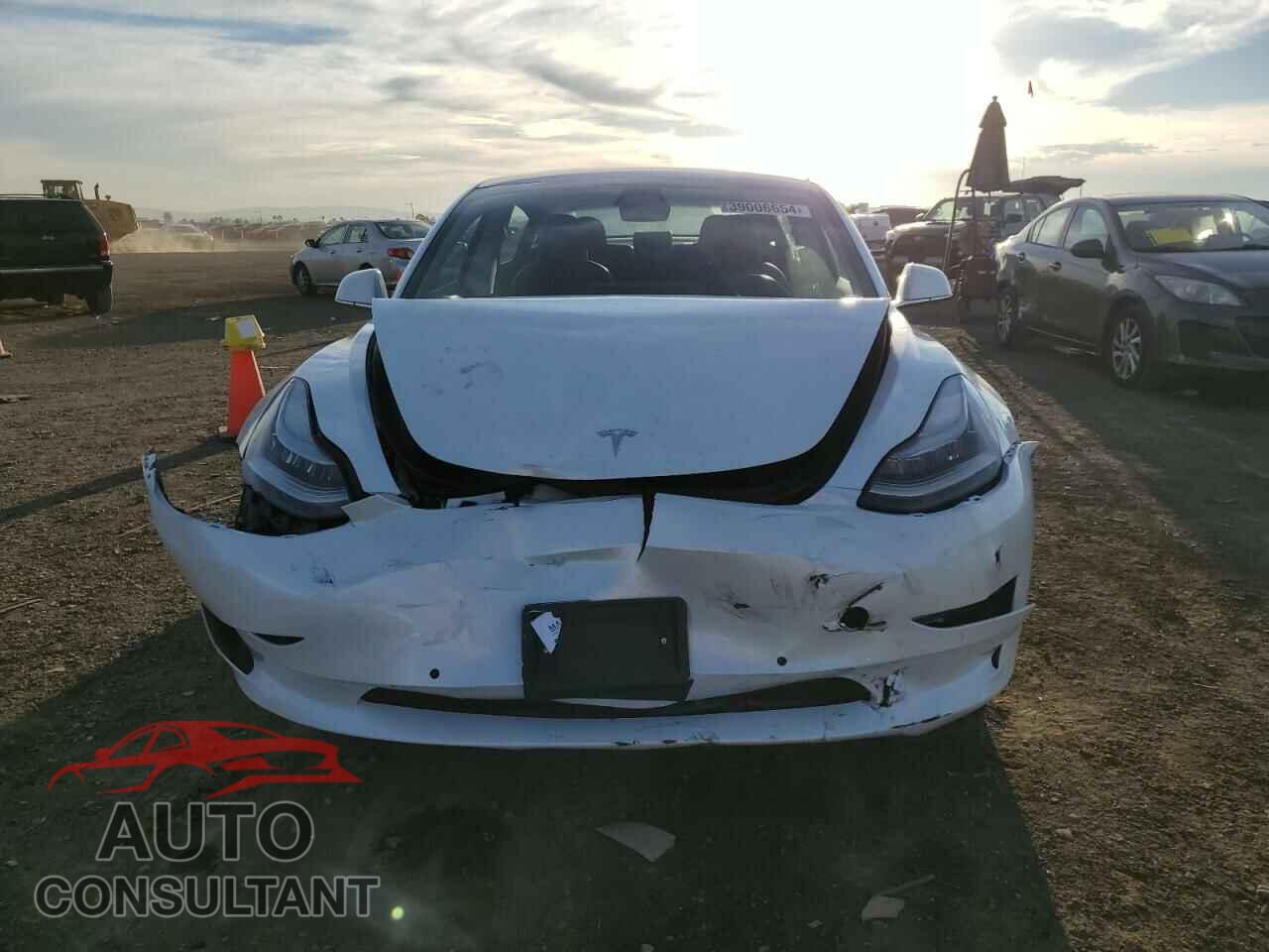 TESLA MODEL 3 2018 - 5YJ3E1EA9JF161715