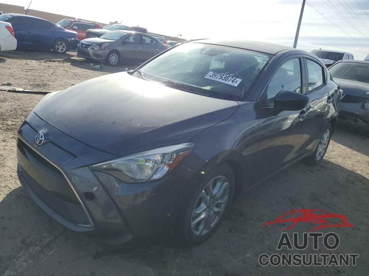 TOYOTA YARIS 2018 - 3MYDLBYV6JY322736