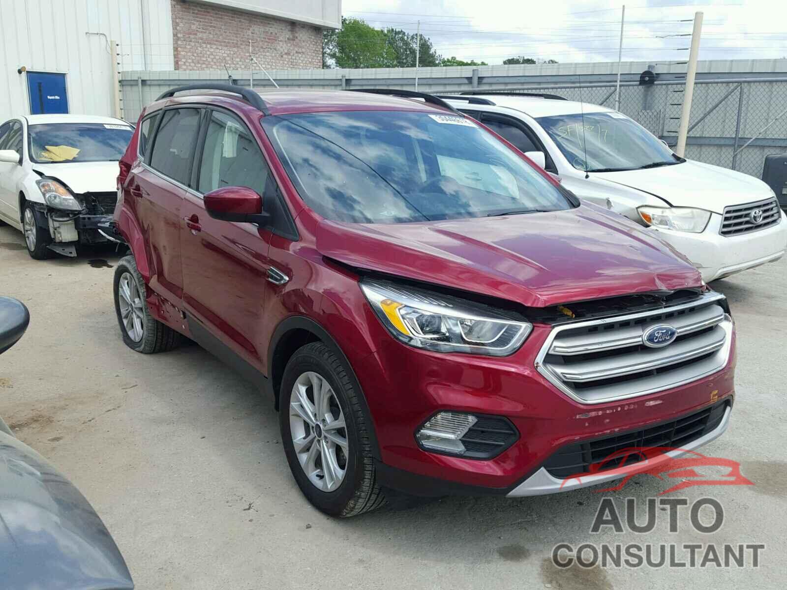 FORD ESCAPE 2017 - 1FMCU0GD1HUB48751