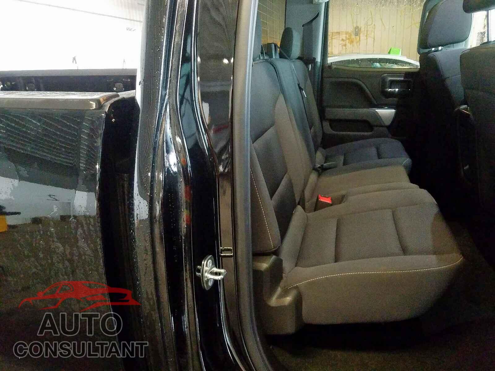 CHEVROLET SILVERADO 2017 - 5YFBURHE3HP628508
