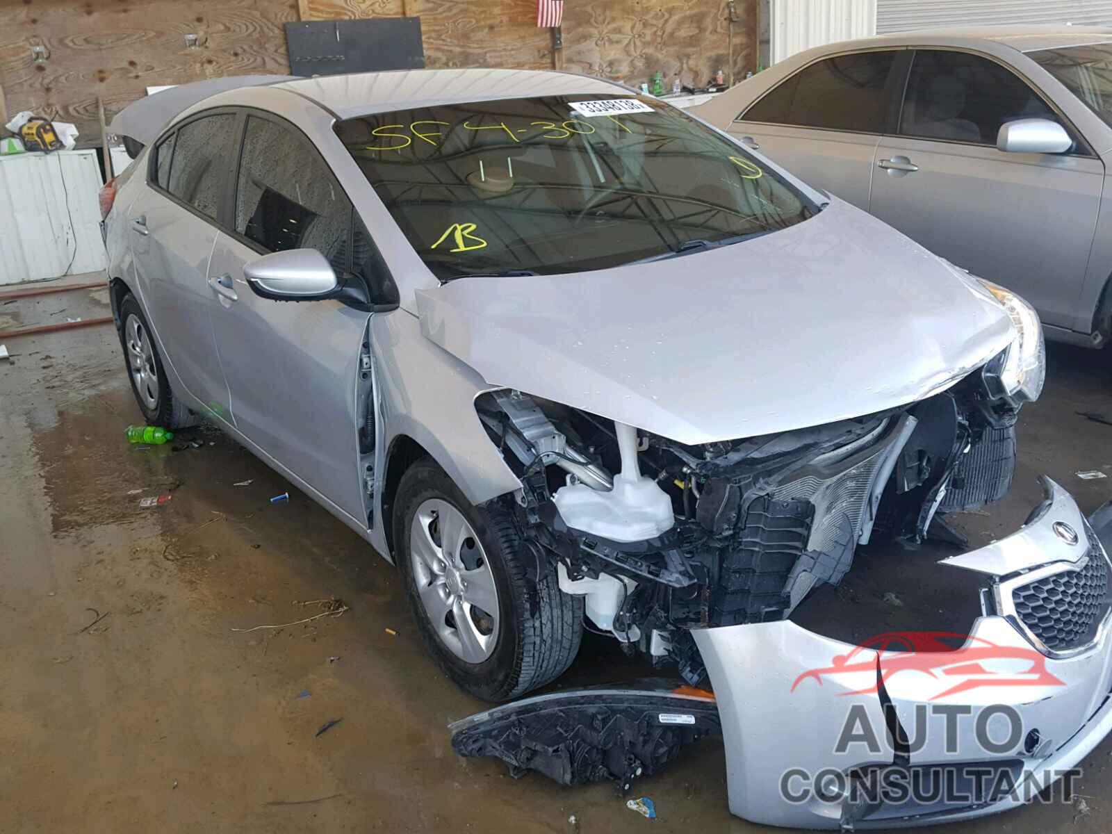 KIA FORTE 2015 - KNAFK4A62F5425761