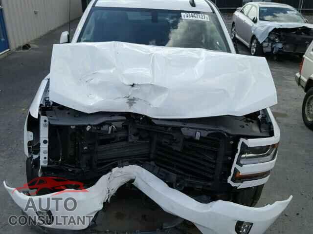 CHEVROLET SILVERADO 2017 - 3FA6P0H73GR337088