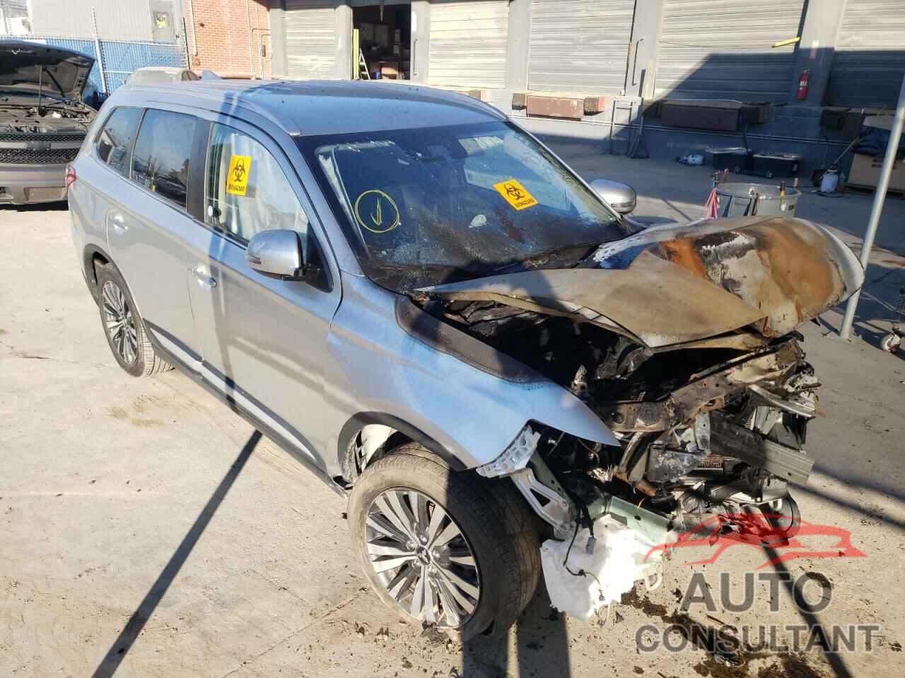 MITSUBISHI OUTLANDER 2020 - JA4AZ3A32LZ024038
