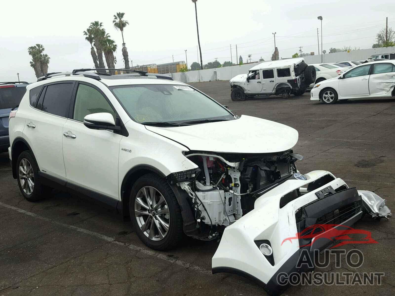 TOYOTA RAV4 2017 - JTMDJREV9HD086954