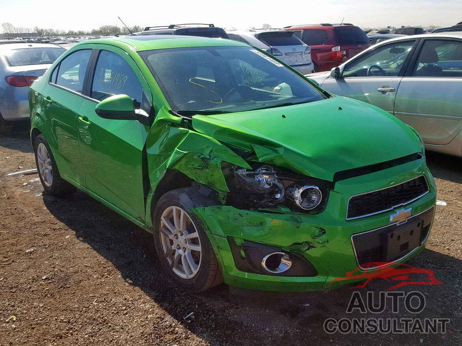 CHEVROLET SONIC 2015 - KNDPM3AC6N7025254