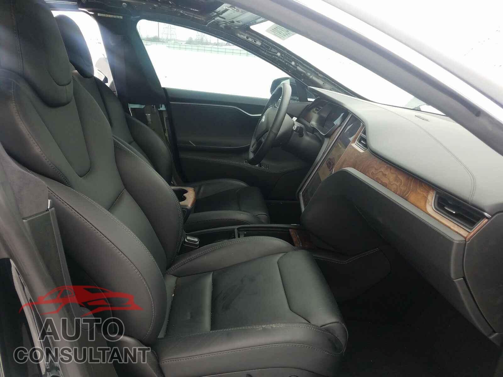 TESLA MODEL S 2020 - 5YJSA1E26LF356626