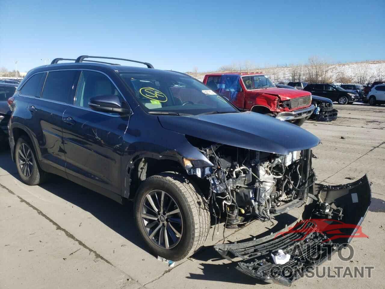 TOYOTA HIGHLANDER 2019 - 5TDJZRFH0KS988750