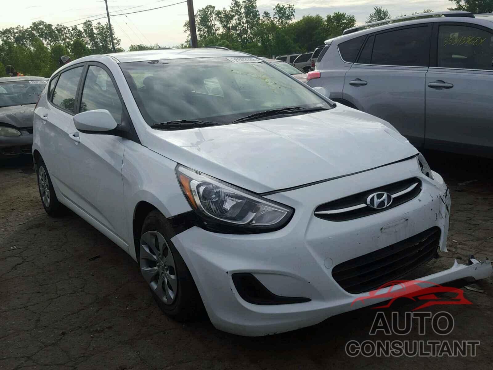 HYUNDAI ACCENT 2017 - KMHCT5AE9HU319103