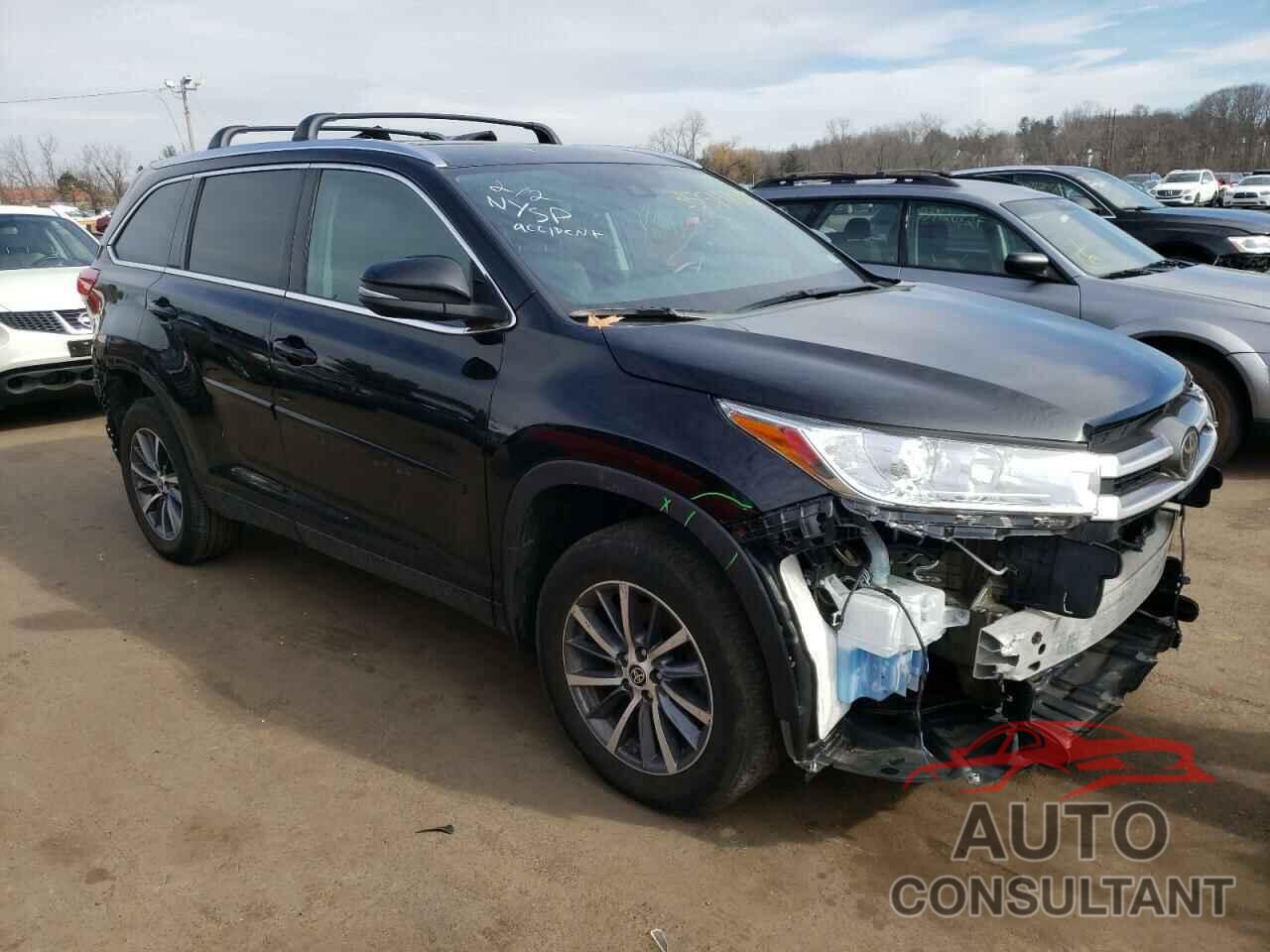 TOYOTA HIGHLANDER 2019 - 5TDJZRFHXKS626179