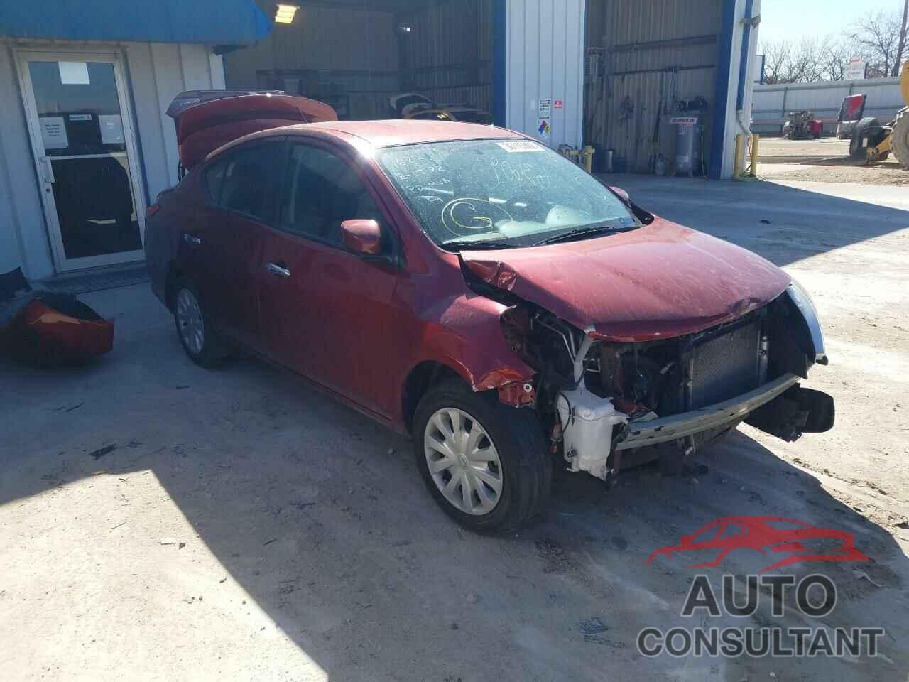 NISSAN VERSA 2019 - 3N1CN7AP7KL851627