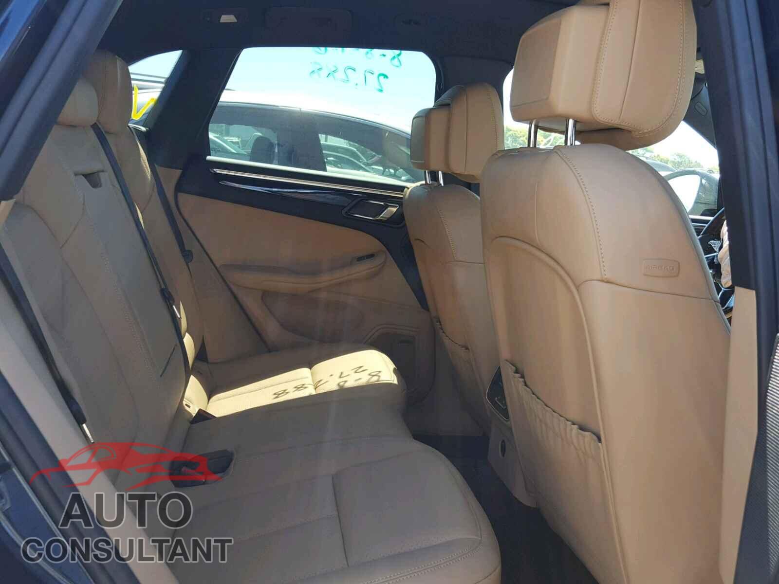 PORSCHE MACAN 2017 - WP1AB2A5XHLB14066