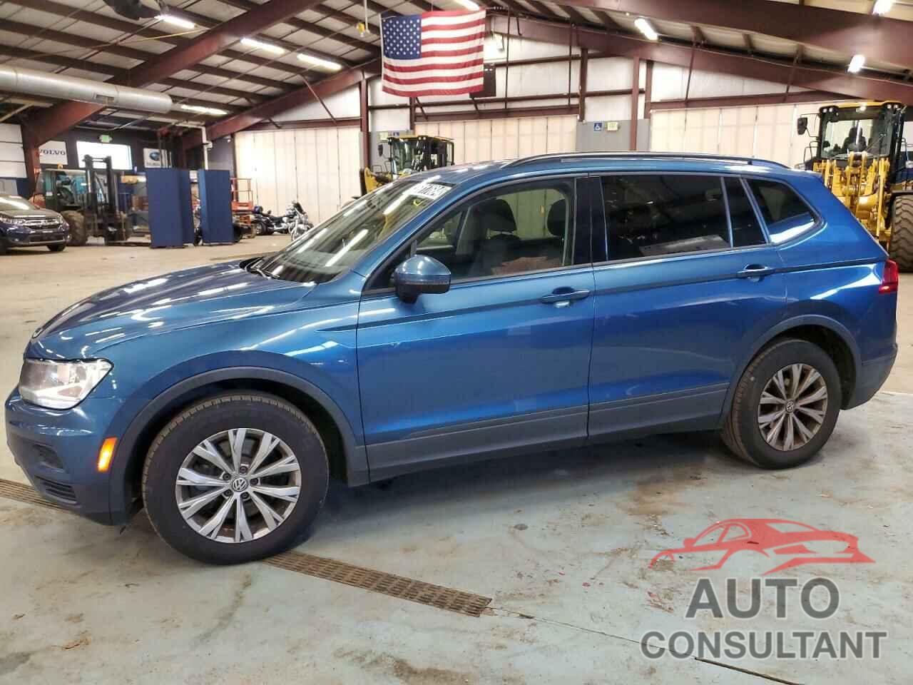 VOLKSWAGEN TIGUAN 2018 - 3VV0B7AX2JM057198