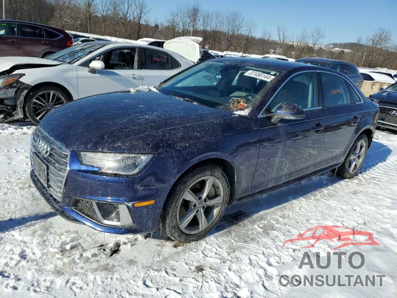 AUDI A4 2019 - WAUDNAF45KN019276