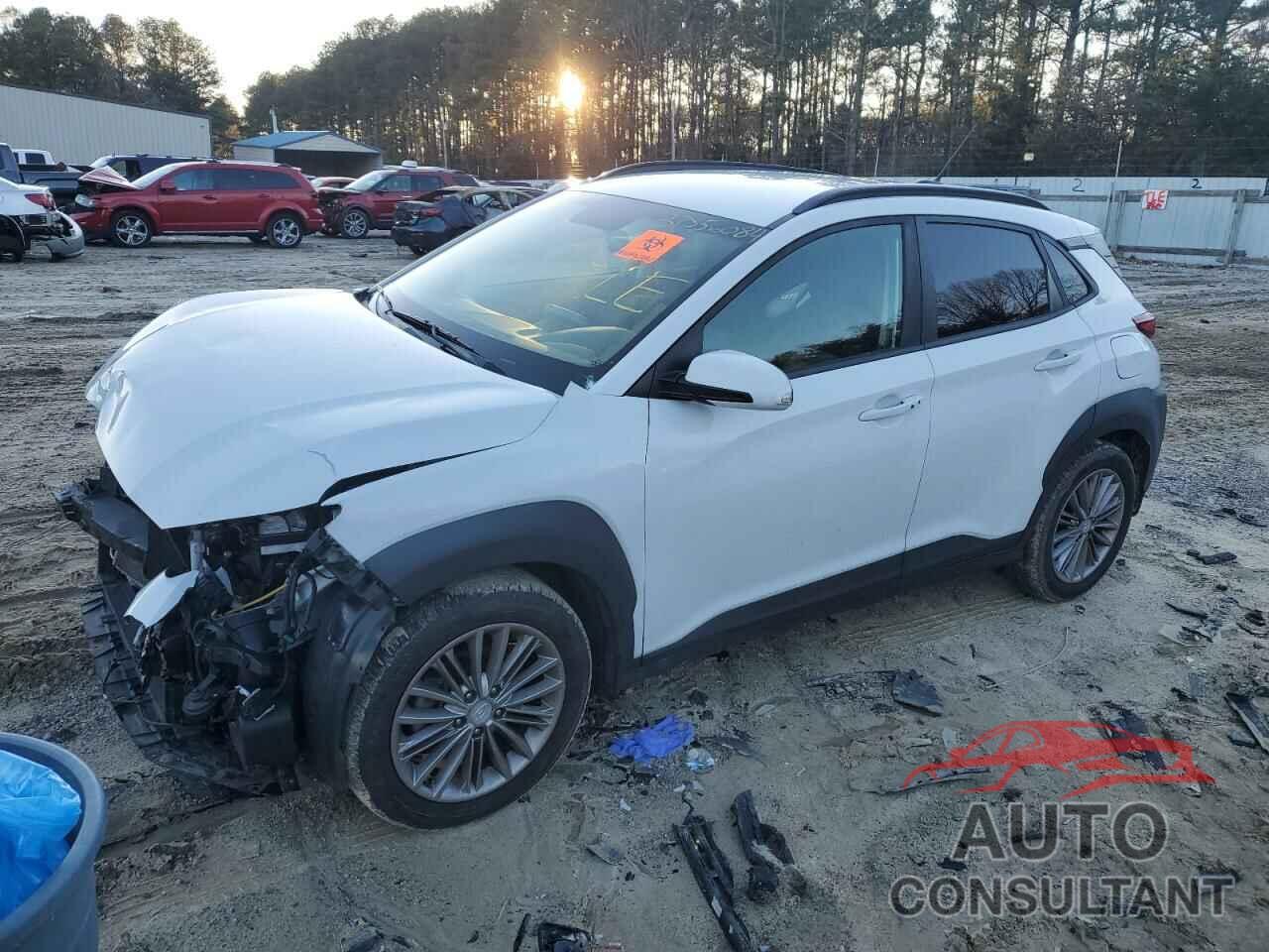 HYUNDAI KONA 2018 - KM8K22AA0JU088916