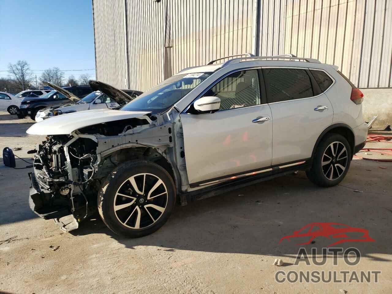 NISSAN ROGUE 2018 - JN8AT2MV3JW340341