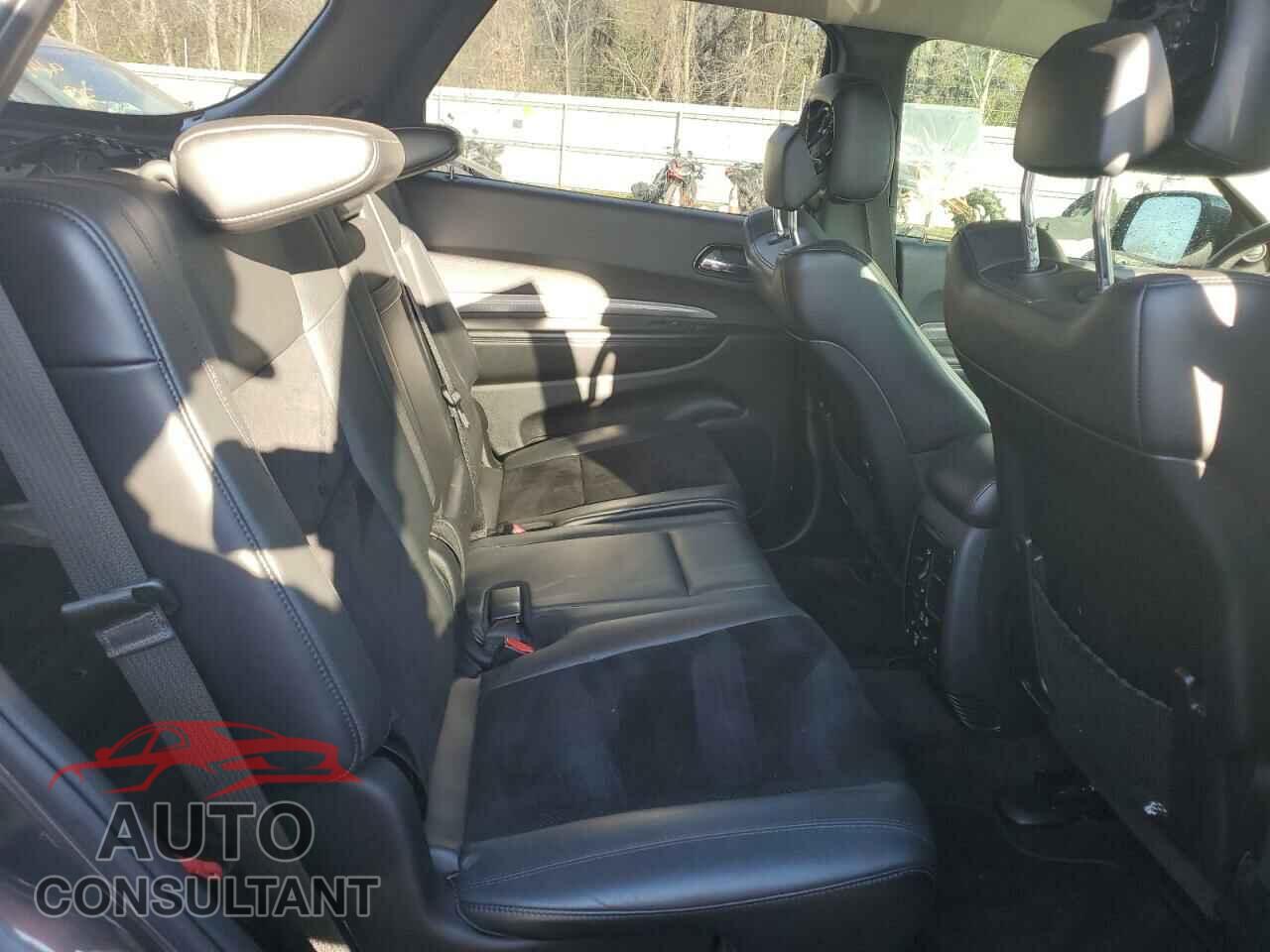 DODGE DURANGO 2018 - 1C4RDJDG0JC205648