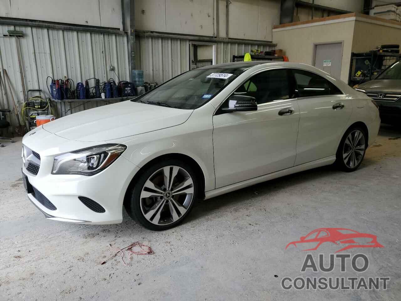 MERCEDES-BENZ CLA-CLASS 2018 - WDDSJ4GB4JN579606