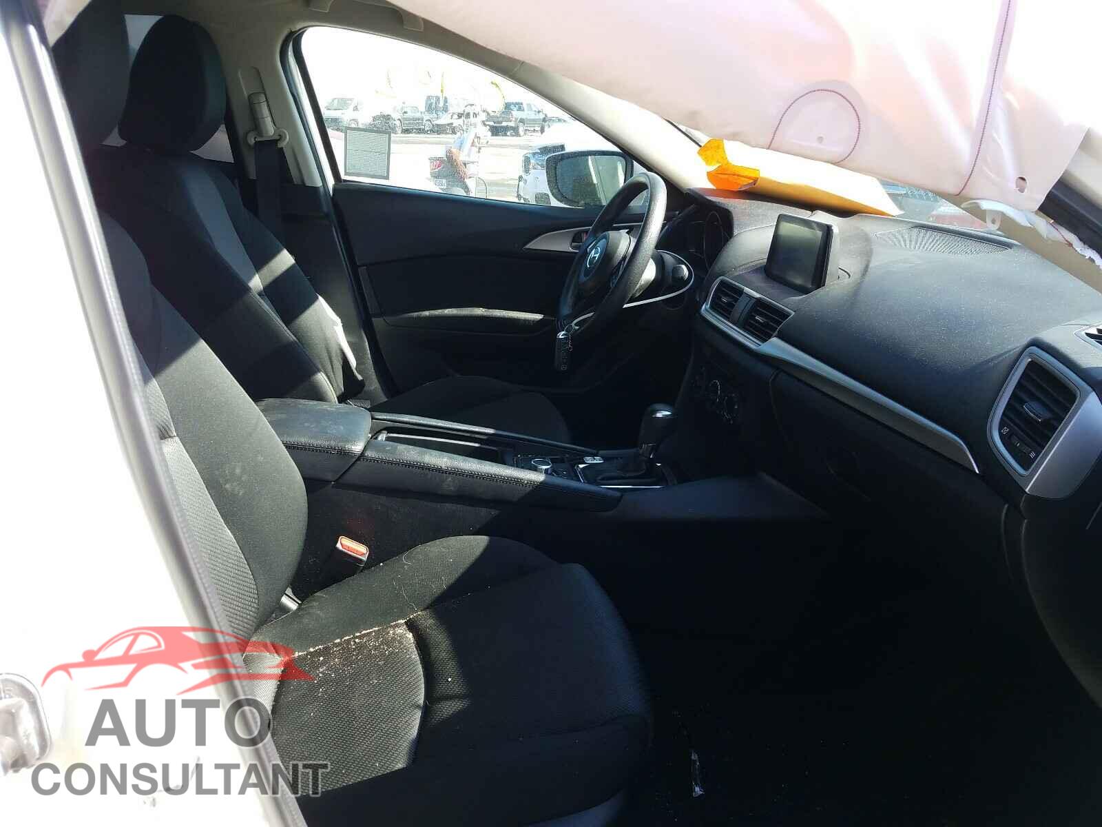 MAZDA 3 2017 - 3MZBN1U71HM156545