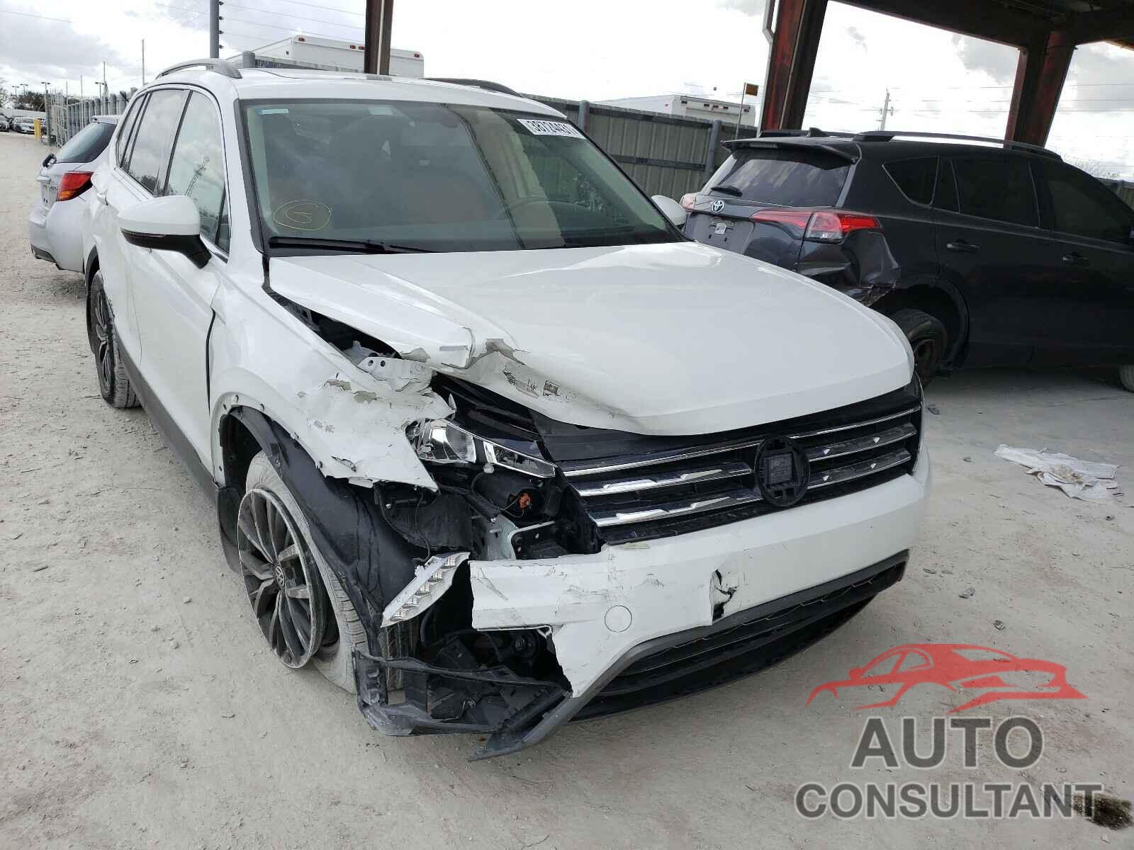 VOLKSWAGEN TIGUAN 2019 - 3VV2B7AXXKM136208
