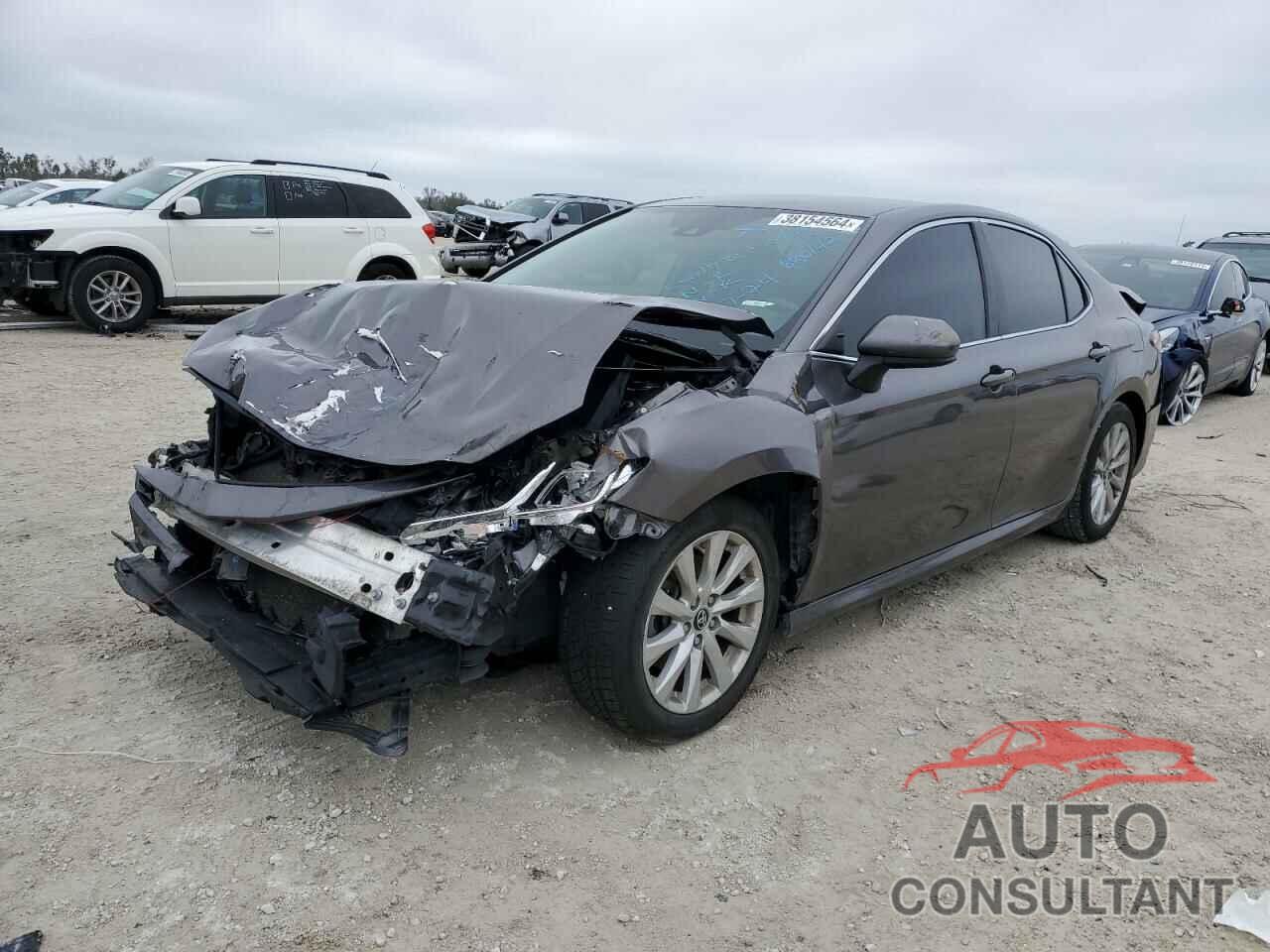 TOYOTA CAMRY 2019 - 4T1B11HK8KU680142
