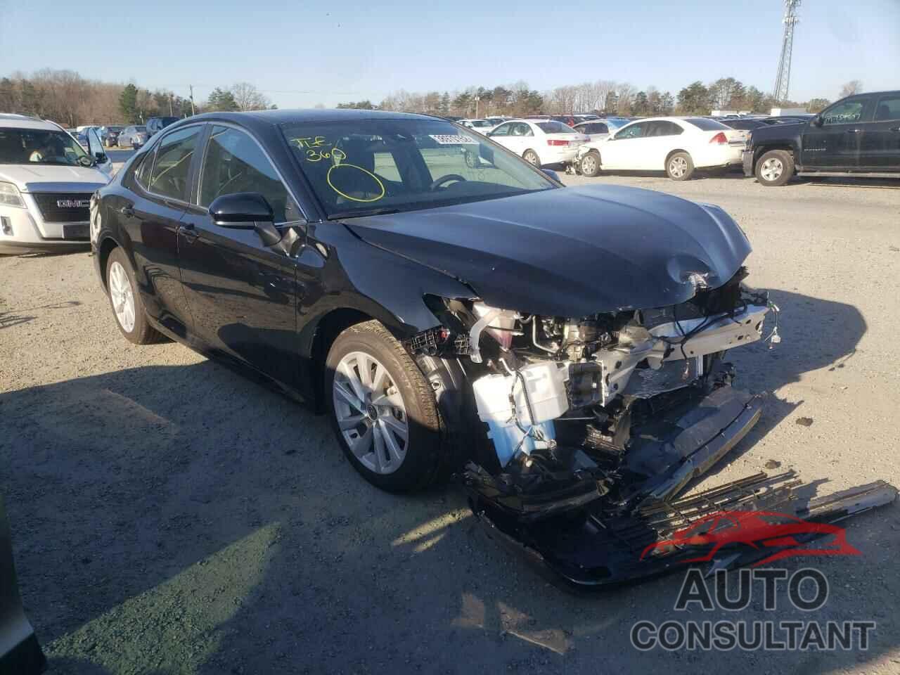TOYOTA CAMRY 2021 - 4T1C11AK9MU496667