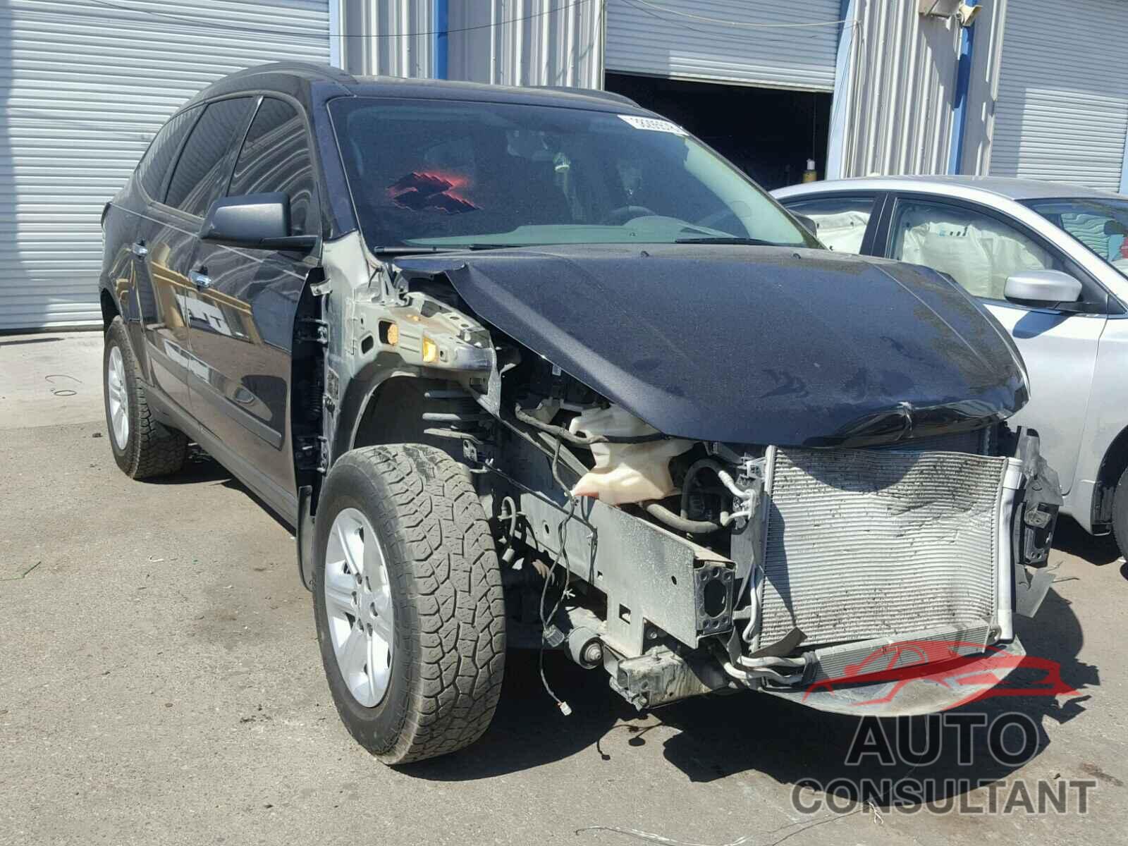 CHEVROLET TRAVERSE 2015 - 1GNKRFKD5FJ372171