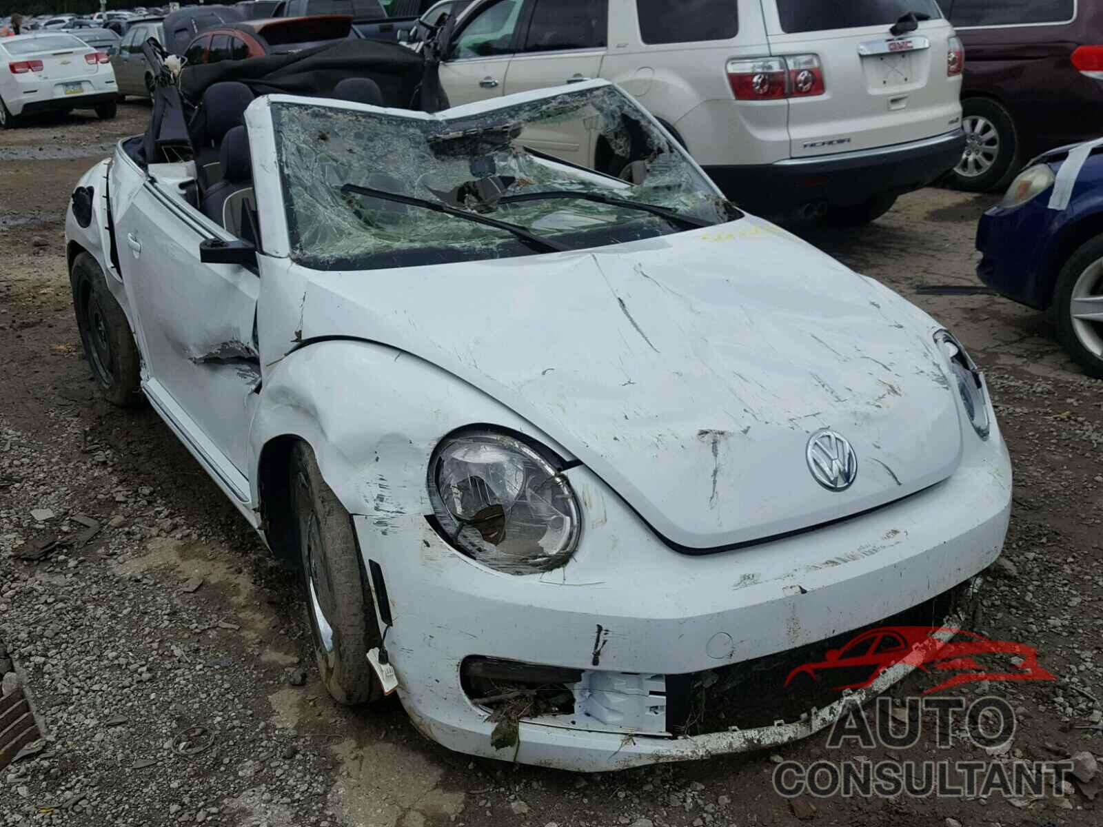 VOLKSWAGEN BEETLE 2016 - 3VW517AT5GM823158