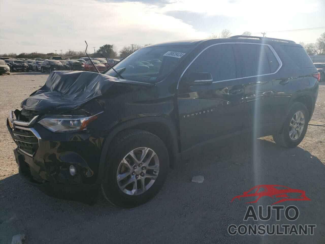 CHEVROLET TRAVERSE 2018 - 1GNERGKW0JJ275294