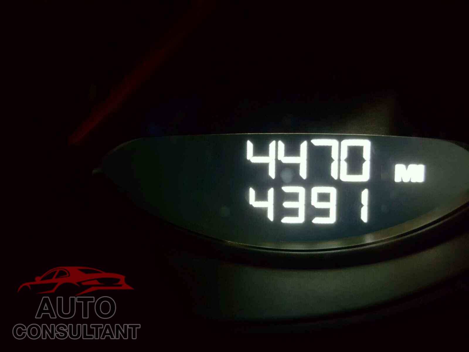 PORSCHE MACAN 2017 - WP1AA2A5XHLB09727