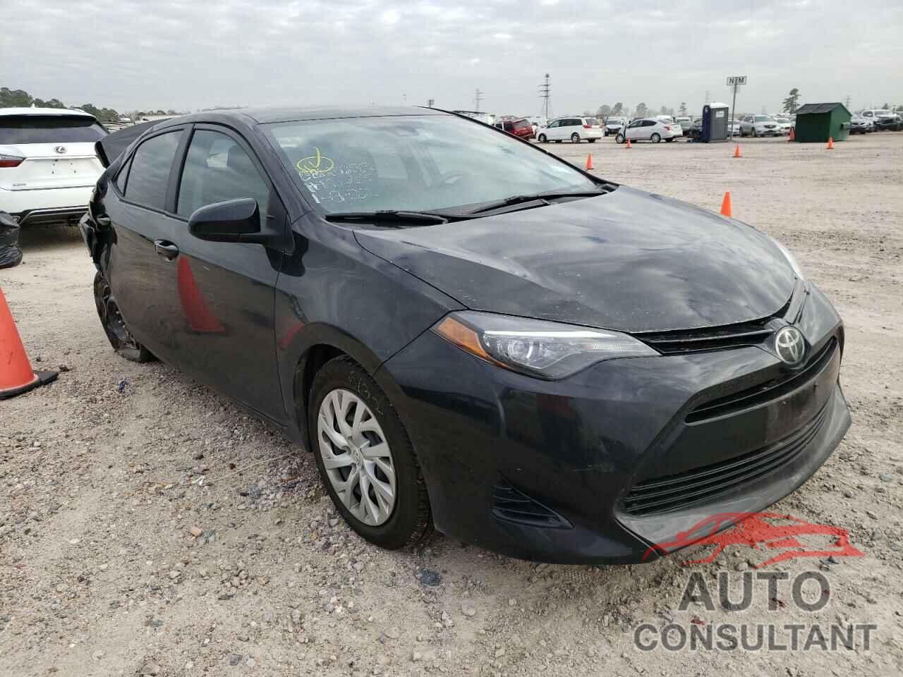 TOYOTA COROLLA 2018 - 5YFBURHE6JP835514