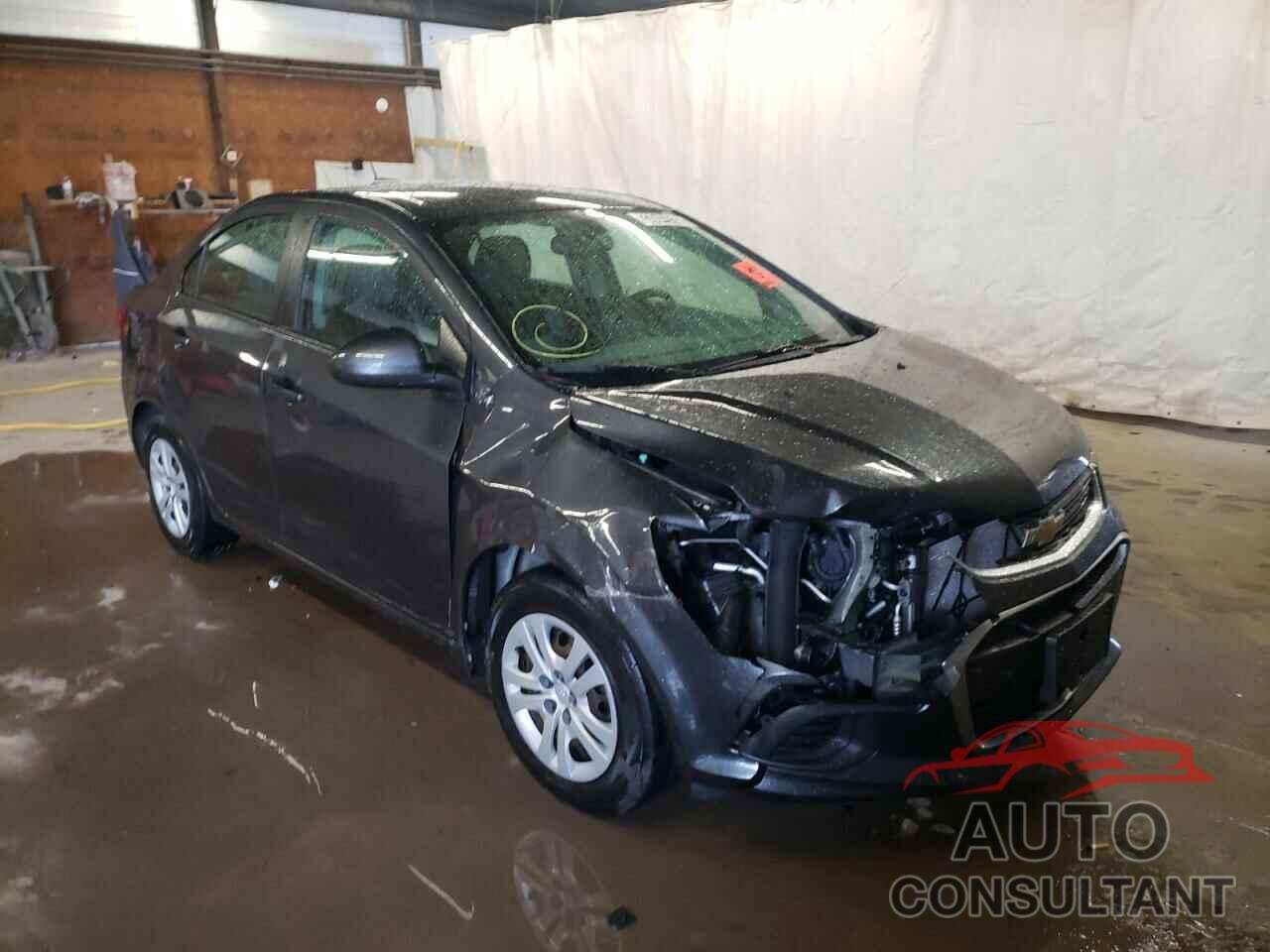 CHEVROLET SONIC 2017 - 1G1JA5SG7H4142092