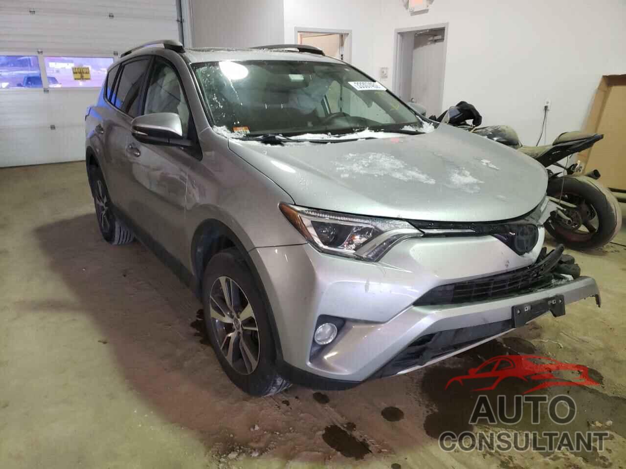 TOYOTA RAV4 2016 - 2T3RFREV1GW495359